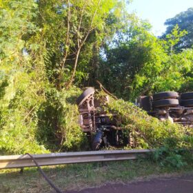 Morre segunda vítima de acidente com caminhão betoneira em Maringá Foto 3 Fotos de Morre segunda vítima de acidente com caminhão betoneira em Maringá