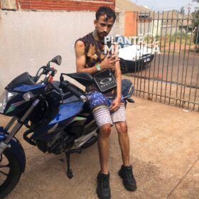 Motociclista de 21 anos morre após colisão com caminhonete Foto 7 Fotos de Motociclista de 21 anos morre após colisão com caminhonete