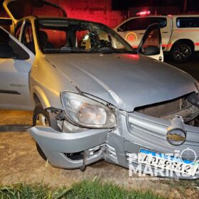 Motorista na contramão fica ferido após bater carro contra poste em Maringá Foto 6 Fotos de Motorista na contramão fica ferido após bater carro contra poste em Maringá