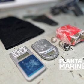 Polícia prende homem com pistola, touca balaclava e cocaína em Maringá Foto 1 Fotos de Polícia prende homem com pistola, touca balaclava e cocaína em Maringá