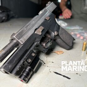 Polícia prende homem com pistola, touca balaclava e cocaína em Maringá Foto 7 Fotos de Polícia prende homem com pistola, touca balaclava e cocaína em Maringá