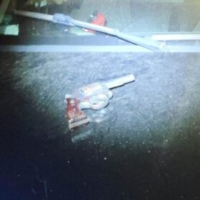 Criminoso morre após troca de tiros com a Guarda Civil Municipal de Sarandi Foto 4 Fotos de Criminoso morre após troca de tiros com a Guarda Civil Municipal de Sarandi