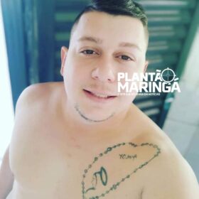 Motociclista morre depois de bater em carro e ser arremessado contra poste em Maringá Foto 16 Fotos de Motociclista morre depois de bater em carro e ser arremessado contra poste em Maringá