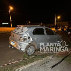 Vídeo mostra carreta desgovernada derrubando postes, árvores e batendo em 7 carros em Maringá Foto 10 Fotos de Vídeo mostra carreta desgovernada derrubando postes, árvores e batendo em 7 carros em Maringá