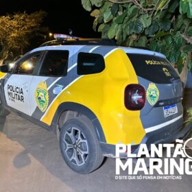 Homem é executado a tiros na porta de casa Foto 3 Fotos de Homem é executado a tiros na porta de casa