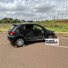 Colisão em Maringá deixa casal ferido após veículo invadir preferencial Foto 5 Fotos de Colisão em Maringá deixa casal ferido após veículo invadir preferencial