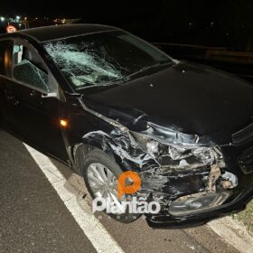 Câmera de segurança registrou acidente que matou morador de Maringá na BR-376 Foto 3 Fotos de Câmera de segurança registrou acidente que matou morador de Maringá na BR-376