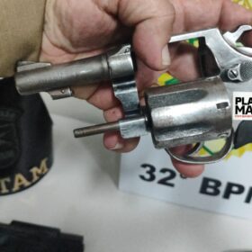 Polícia prende grupo que se preparava para executar desafeto em Mandaguaçu Foto 5 Fotos de Polícia prende grupo que se preparava para executar desafeto em Mandaguaçu