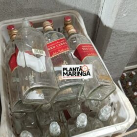 Policia Militar fecha fábrica que falsificava Whiskey e vodka em Maringá Foto 7 Fotos de Policia Militar fecha fábrica que falsificava Whiskey e vodka em Maringá