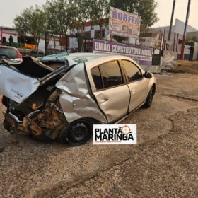 Vídeo mostra carreta desgovernada atingindo quatro carros em Maringá Foto 7 Fotos de Vídeo mostra carreta desgovernada atingindo quatro carros em Maringá