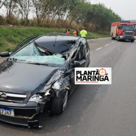 Carro fica destruído após colisão com caminhão entre Iguatemi e Maringá Foto 2 Fotos de Carro fica destruído após colisão com caminhão entre Iguatemi e Maringá