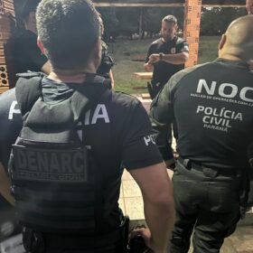 DENARC de Maringá realiza operação contra traficantes na manhã desta terça-feira Foto 4 Fotos de DENARC de Maringá realiza operação contra traficantes na manhã desta terça-feira