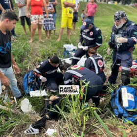 Motociclista é intubado e socorrido em estado gravíssimo após acidente no Contorno Sul em Maringá; Veja o flagrante Foto 12 Fotos de Motociclista é intubado e socorrido em estado gravíssimo após acidente no Contorno Sul em Maringá; Veja o flagrante