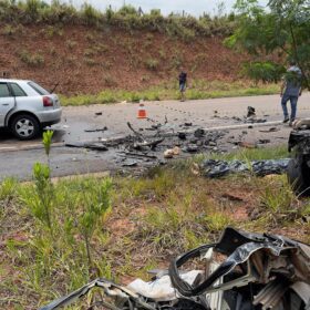 Identificados os jovens que perderam a vida em grave acidente na BR-487 Foto 5 Fotos de Identificados os jovens que perderam a vida em grave acidente na BR-487