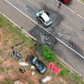 Identificados os jovens que perderam a vida em grave acidente na BR-487 Foto 6 Fotos de Identificados os jovens que perderam a vida em grave acidente na BR-487