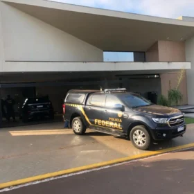 Com buscas em Maringá, PF cumpre 63 mandados judiciais contra tráfico internacional de drogas Foto 14 Fotos de Com buscas em Maringá, PF cumpre 63 mandados judiciais contra tráfico internacional de drogas