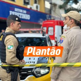 Homem é executado e duas pessoas ficaram feridas após atentado em bar em Sarandi Foto 2 Fotos de Homem é executado e duas pessoas ficaram feridas após atentado em bar em Sarandi