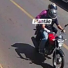 Fotos de Jovem executado em Sarandi, chegou enviar mensagem para amigo com foto de suspeito