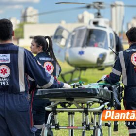 Menino de 13 anos é socorrido de helicóptero após ser atropelado em Maringá Foto 2 Fotos de Menino de 13 anos é socorrido de helicóptero após ser atropelado em Maringá