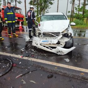 Enfermeiras que haviam acabado de sair de plantão colidem frontalmente em grave acidente na região Foto 3 Fotos de Enfermeiras que haviam acabado de sair de plantão colidem frontalmente em grave acidente na região
