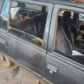 Casal em motocicleta fica ferido em acidente no Jardim Alvorada, em Maringá Foto 6 Fotos de Casal em motocicleta fica ferido em acidente no Jardim Alvorada, em Maringá