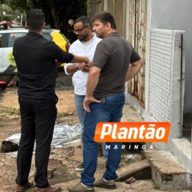 Homem é executado com 14 tiros na frente da casa da mãe em Sarandi Foto 4 Fotos de Homem é executado com 14 tiros na frente da casa da mãe em Sarandi