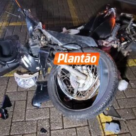 Motorista avança preferencial e deixa jovens feridos em acidente em Maringá Foto 5 Fotos de Motorista avança preferencial e deixa jovens feridos em acidente em Maringá