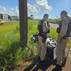 Suspeito de tráfico fica ferido em acidente durante perseguição policial em Maringá Foto 9 Fotos de Suspeito de tráfico fica ferido em acidente durante perseguição policial em Maringá