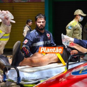Briga entre moradores de rua termina com um homem esfaqueado em Maringá Foto 2 Fotos de Briga entre moradores de rua termina com um homem esfaqueado em Maringá