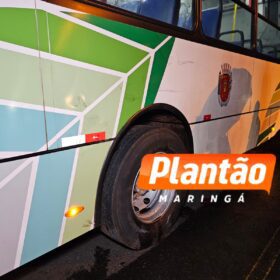 Colisão entre ônibus e motocicleta deixa motociclista ferido em Maringá Foto 3 Fotos de Colisão entre ônibus e motocicleta deixa motociclista ferido em Maringá