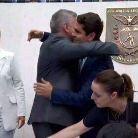 Delegado Jacovós toma posse como 2º vice-presidente na Alep Foto 3 Fotos de Delegado Jacovós toma posse como 2º vice-presidente na Alep