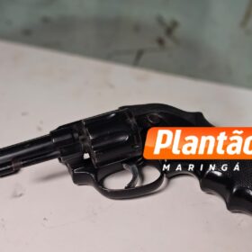 Três adolescentes são apreendidos após roubo e atirarem contra veículo em Maringá Foto 3 Fotos de Três adolescentes são apreendidos após roubo e atirarem contra veículo em Maringá