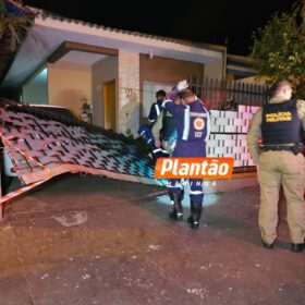 Criminosos invadem residência e executam homem na frente da mãe em Sarandi Foto 5 Fotos de Criminosos invadem residência e executam homem na frente da mãe em Sarandi