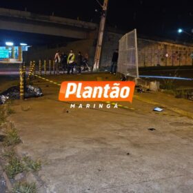 Garupa morre e piloto fica em estado grave após moto bater em meio-fio e alambrado em Maringá Foto 17 Fotos de Garupa morre e piloto fica em estado grave após moto bater em meio-fio e alambrado em Maringá