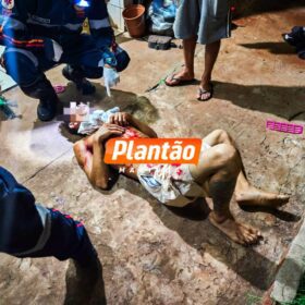 Homem é baleado em frente de casa e socorrido em estado gravíssimo em Maringá Foto 9 Fotos de Homem é baleado em frente de casa e socorrido em estado gravíssimo em Maringá