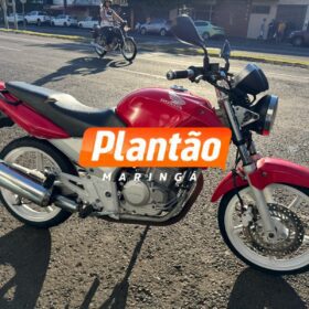 Menino de 10 anos é atropelado por moto ao cruzar avenida em Maringá - câmera registrou acidente Foto 1 Fotos de Menino de 10 anos é atropelado por moto ao cruzar avenida em Maringá - câmera registrou acidente