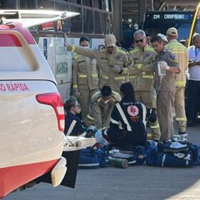Mulher morre no interior do Terminal Intermodal de Maringá; com vídeo Foto 3 Fotos de Mulher morre no interior do Terminal Intermodal de Maringá; com vídeo