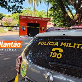 Polícia investiga morte de homem encontrado na praça no centro de Sarandi Foto 8 Fotos de Polícia investiga morte de homem encontrado na praça no centro de Sarandi
