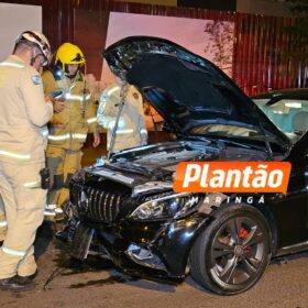 Adolescente com carro de luxo, avança sinal vermelho e atropela missionário evangélico em Maringá Foto 6 Fotos de Adolescente com carro de luxo, avança sinal vermelho e atropela missionário evangélico em Maringá