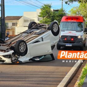 Advogado fica ferido após capotamento na Avenida Gastão Vidigal, em Maringá Foto 2 Fotos de Advogado fica ferido após capotamento na Avenida Gastão Vidigal, em Maringá