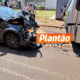 Idoso passa mal ao volante e morre após colidir de frente com ônibus Foto 6 Fotos de Idoso passa mal ao volante e morre após colidir de frente com ônibus