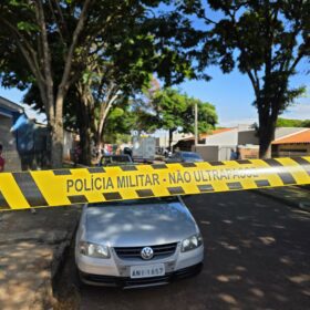 Jovem é executado durante a madrugada a tiros dentro de casa Foto 5 Fotos de Jovem é executado durante a madrugada a tiros dentro de casa