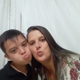 Mãe e o filho de 14 anos morrem após gravíssimo acidente entre Maringá e Floresta Foto 10 Fotos de Mãe e o filho de 14 anos morrem após gravíssimo acidente entre Maringá e Floresta