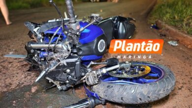 Fotos de Motociclista de 21 anos fica gravemente ferido após colisão com carro que invadiu preferencial em Maringá