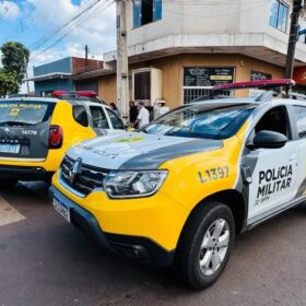 Mulher é morta pela amiga com facada nas costas após discussão Foto 3 Fotos de Mulher é morta pela amiga com facada nas costas após discussão