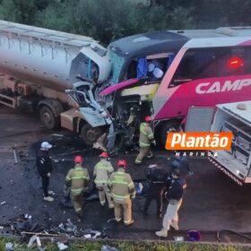 Vítimas de acidente entre caminhão e ônibus na BR-272 são identificadas Foto 7 Fotos de Vítimas de acidente entre caminhão e ônibus na BR-272 são identificadas