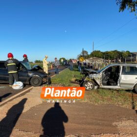 Colisão frontal na PR-455 deixa um morto e quatro feridos, um em estado grave Foto 5 Fotos de Colisão frontal na PR-455 deixa um morto e quatro feridos, um em estado grave