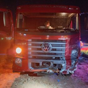 Grave acidente deixa quatro mortos na rodovia BR-487 Foto 4 Fotos de Grave acidente deixa quatro mortos na rodovia BR-487