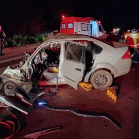 Grave acidente deixa quatro mortos na rodovia BR-487 Foto 2 Fotos de Grave acidente deixa quatro mortos na rodovia BR-487