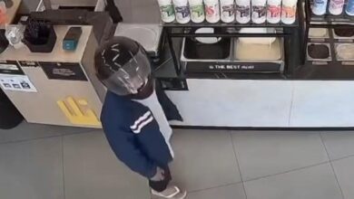 Fotos de Vídeo: Sorveteria é alvo de assalto em plena luz do dia em Maringá